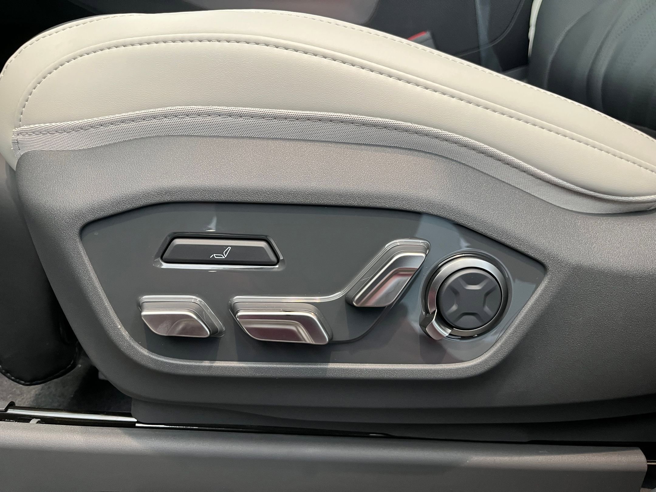 New 2026 Kia EV9 GT-Line image 31