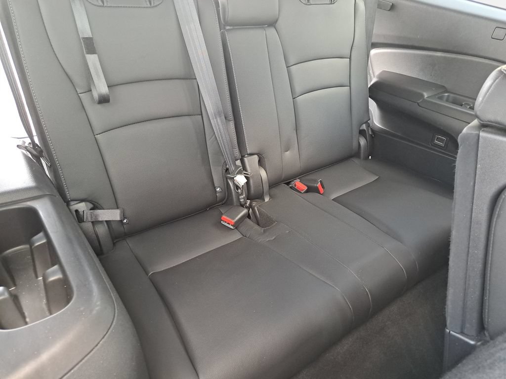 Used 2022 Honda Pilot Special Edition image 13