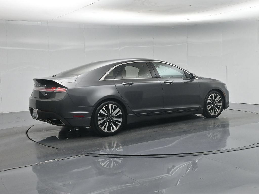 Used 2017 Lincoln MKZ Reserve FWD image 29