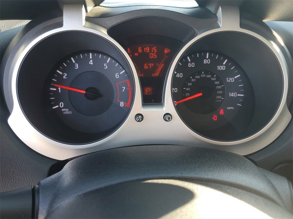 Used 2014 Nissan Juke S image 29