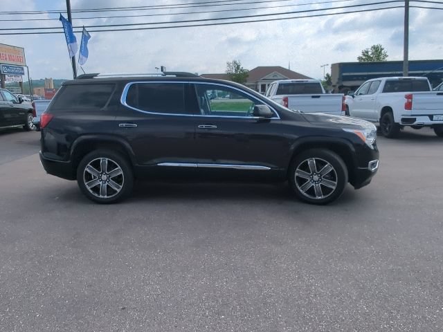 Used 2018 GMC Acadia Denali w/ Technology Package AWD/4WD image 30