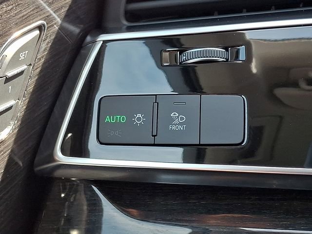 Used 2023 Audi Q7 2.0T Premium w/ Convenience Package image 26