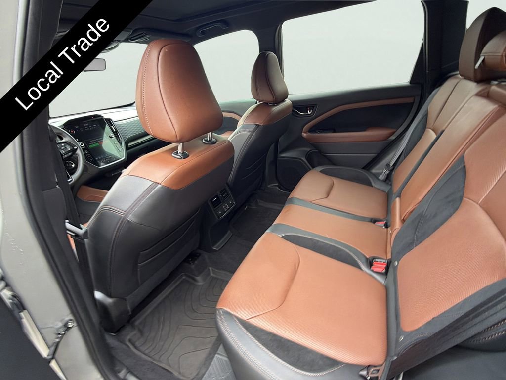 Used 2025 Subaru Forester Touring w/ Popular Package - Touring AWD/4WD image 11