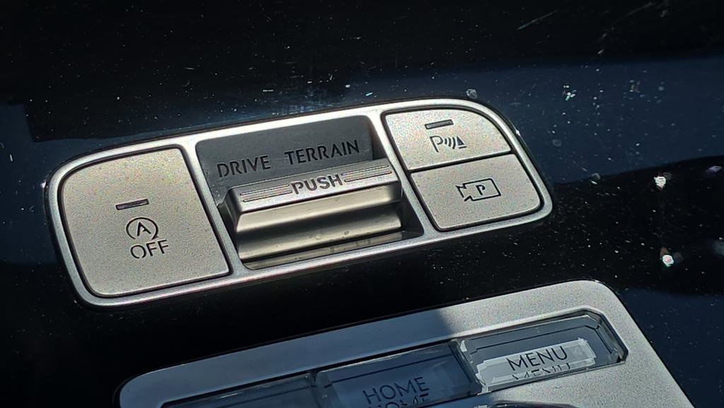 New 2026 Genesis GV70 2.5T AWD/4WD image 28