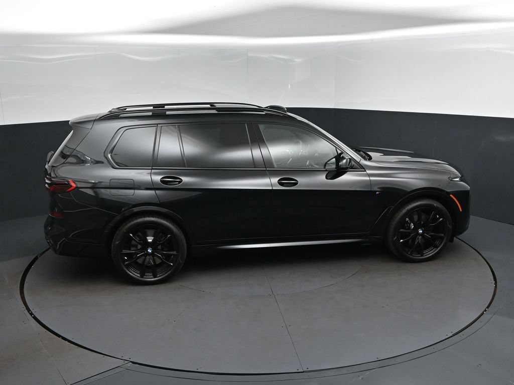 New 2027 BMW X7 M60i AWD/4WD image 35