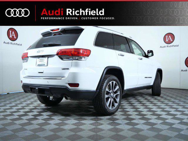 Used 2018 Jeep Grand Cherokee Limited w/ Trailer Tow Group IV AWD/4WD image 8
