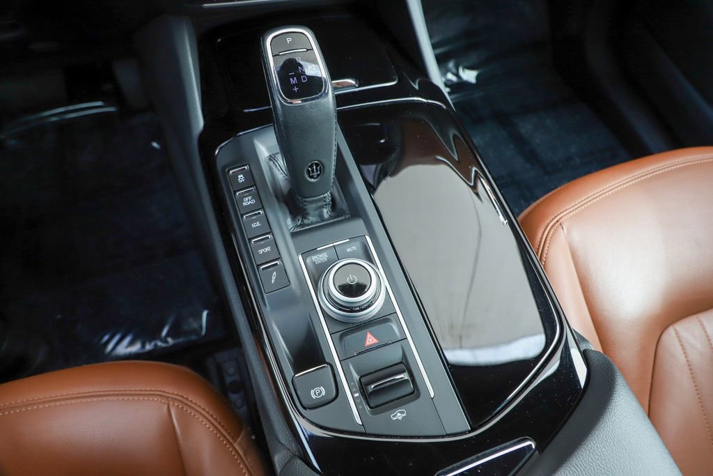 Used 2022 Maserati Levante GT image 35