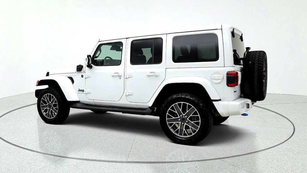 Used 2024 Jeep Wrangler High Altitude AWD/4WD image 7