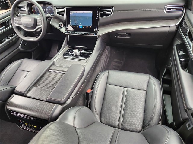 Certified 2024 Jeep Wagoneer Series II image 24