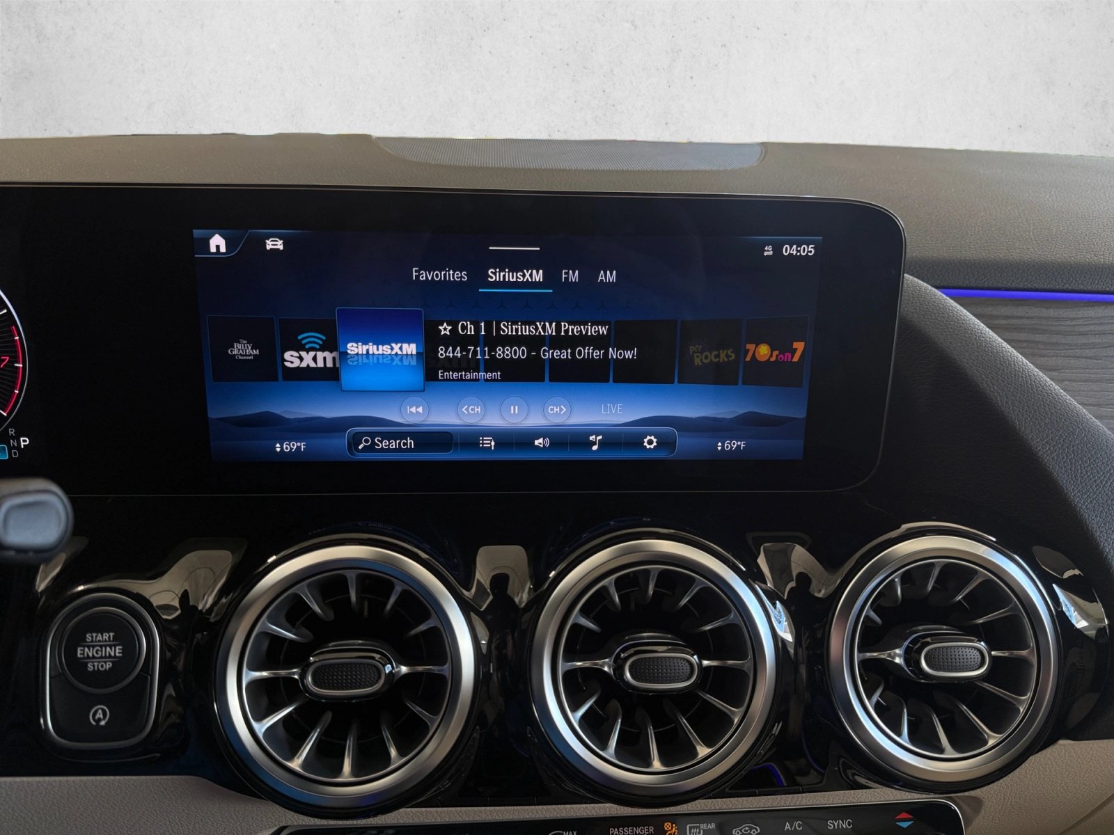 New 2026 Mercedes-Benz GLA 250 4MATIC image 14