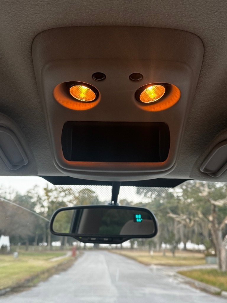 Used 2004 Chevrolet Silverado 3500 2WD Crew Cab w/ Heavy-Duty Power Package image 24