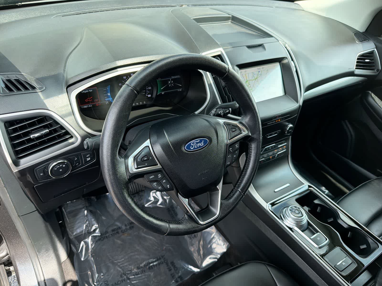 Used 2020 Ford Edge SEL w/ Convenience Package AWD/4WD image 10