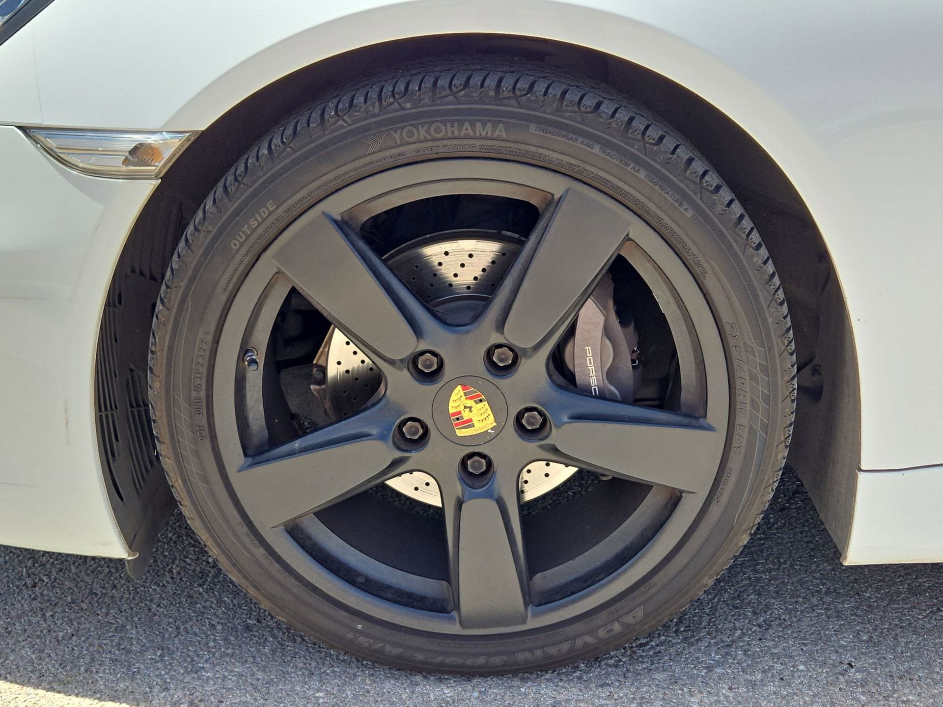 Used 2015 Porsche Cayman RWD image 11