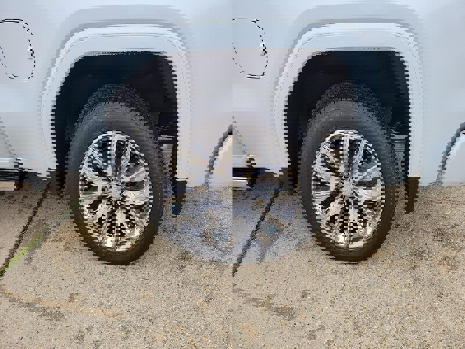 New 2026 GMC Sierra 1500 Denali image 9