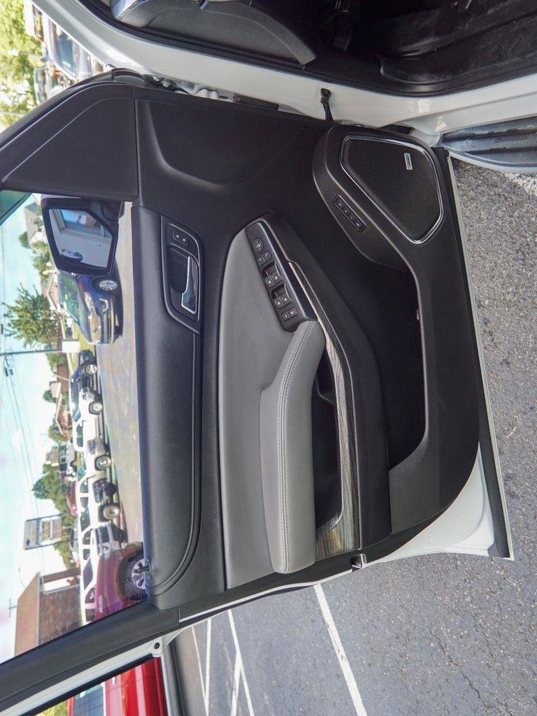 Used 2016 Chevrolet Tahoe LT AWD/4WD image 17