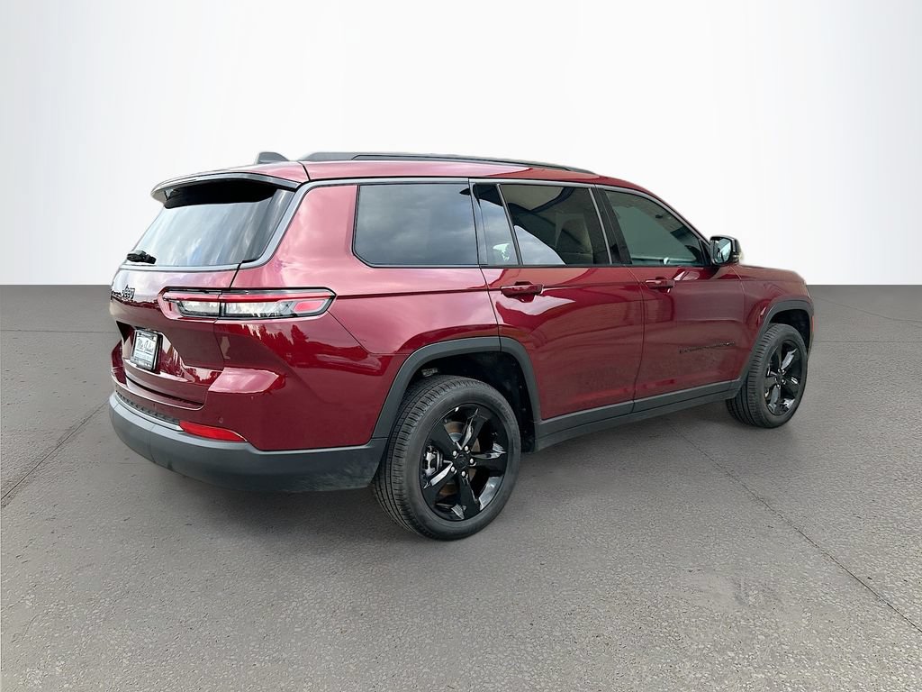 New 2026 Jeep Grand Cherokee L Limited w/ Limited Altitude Package AWD/4WD image 4