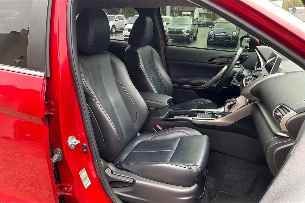 Used 2019 Mitsubishi Eclipse Cross SEL AWD/4WD image 7