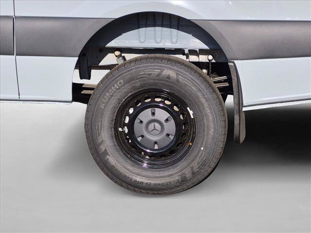 New 2026 Mercedes-Benz Sprinter 2500 image 10