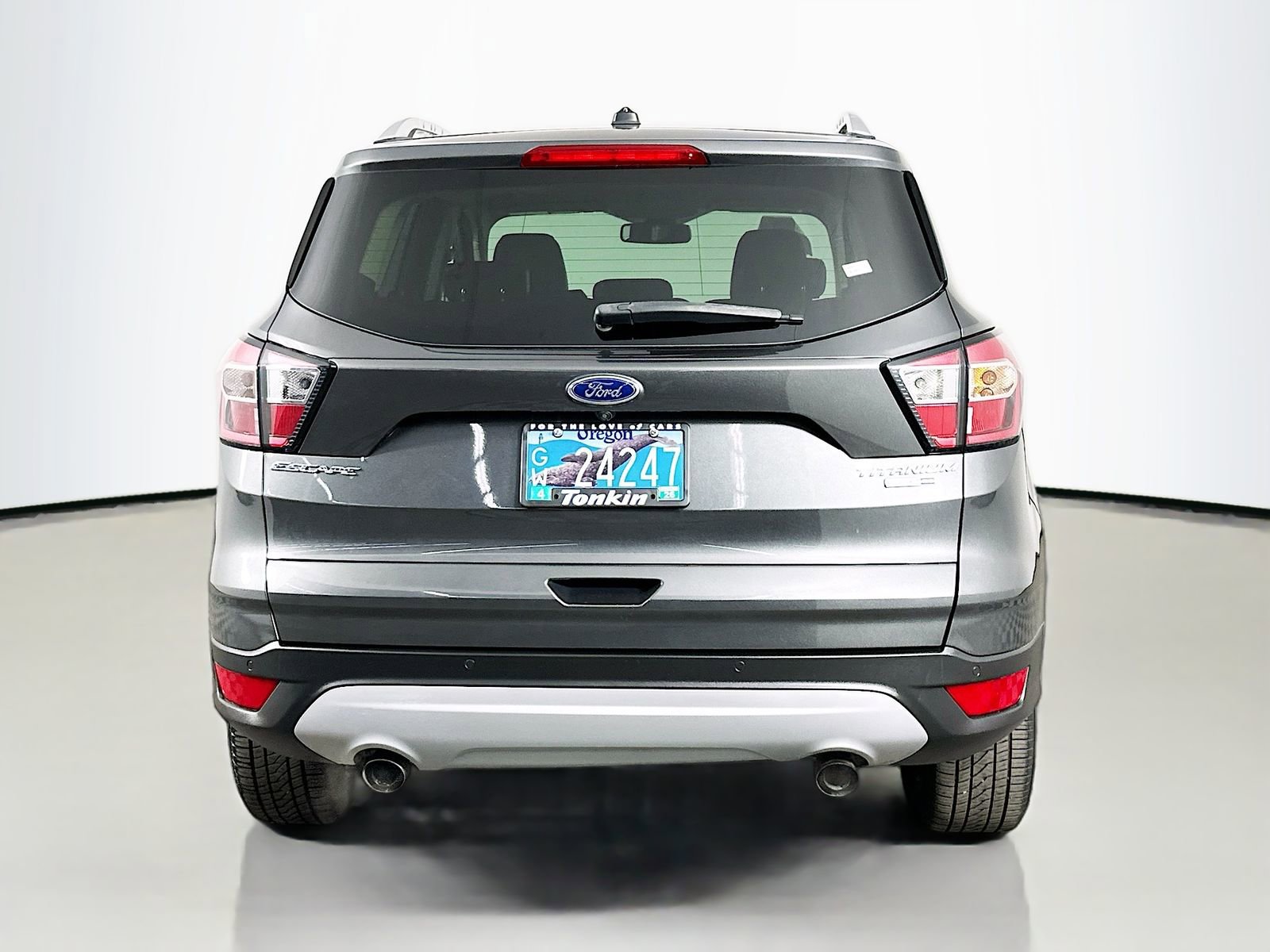 Used 2017 Ford Escape Titanium image 6