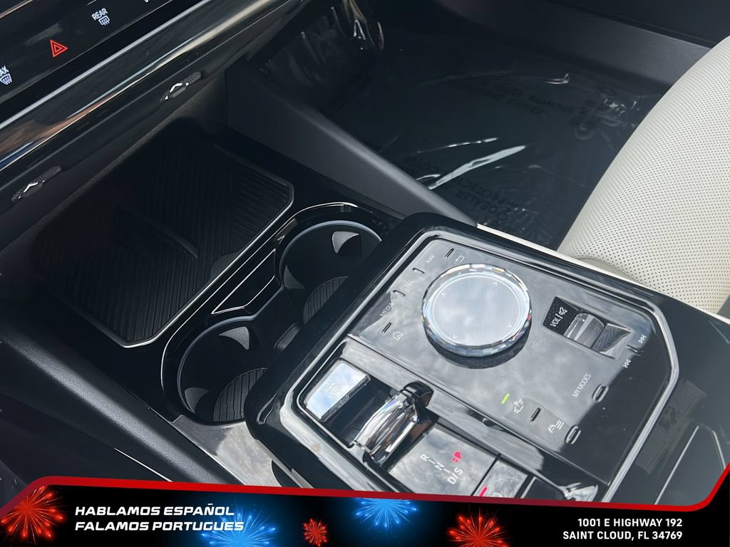 Used 2024 BMW 530i xDrive w/ Executive Package AWD/4WD image 22