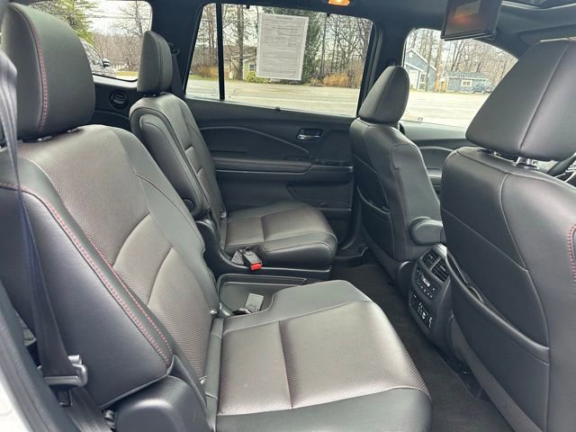 Used 2022 Honda Pilot Black Edition image 20