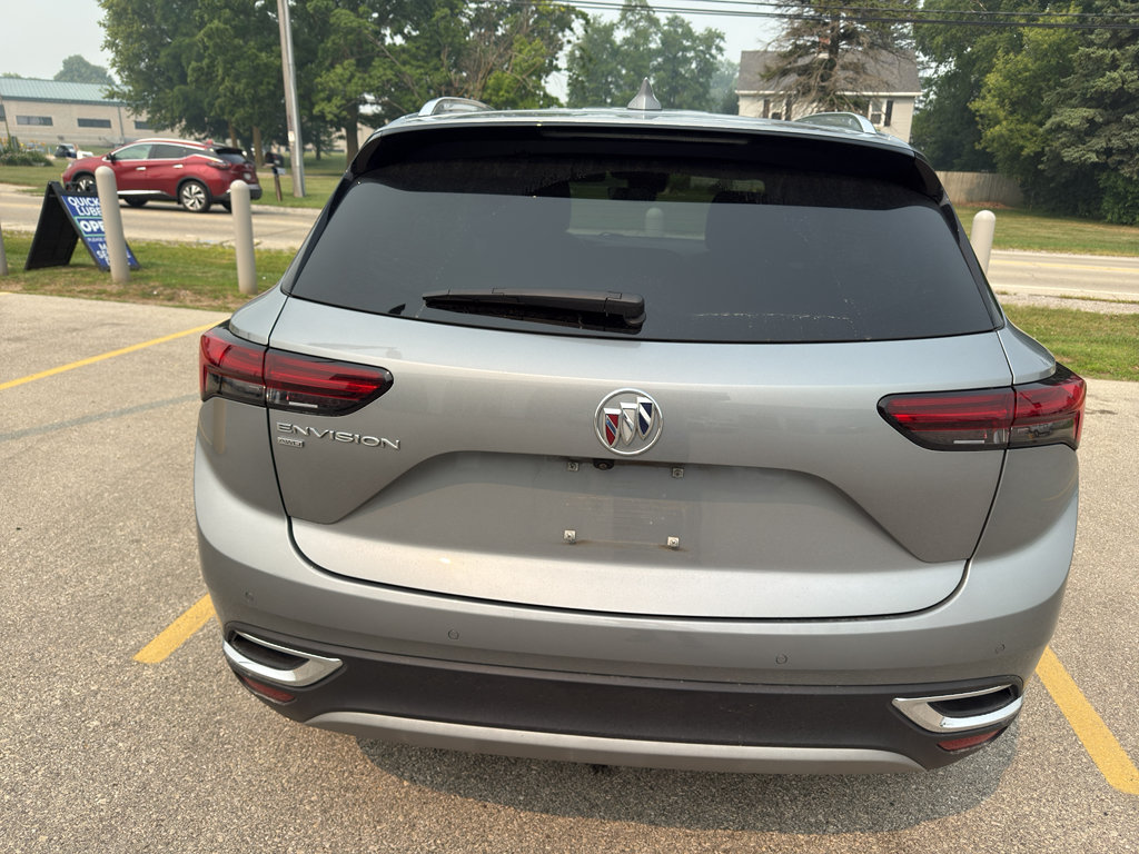 Used 2023 Buick Envision Essence AWD/4WD image 4