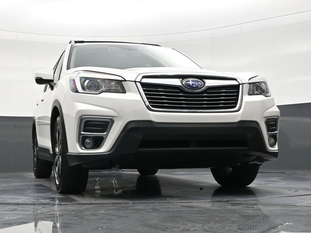 Used 2019 Subaru Forester Limited image 27