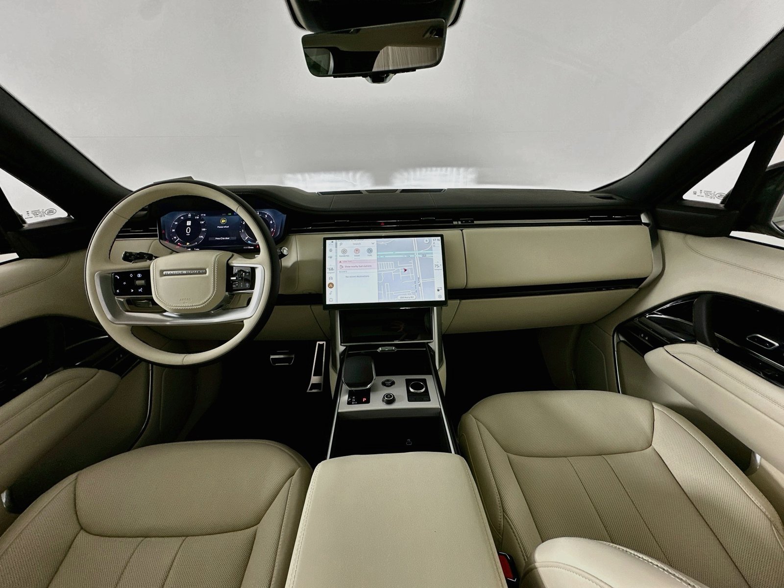 New 2027 Land Rover Range Rover Long Wheelbase SE AWD/4WD image 14