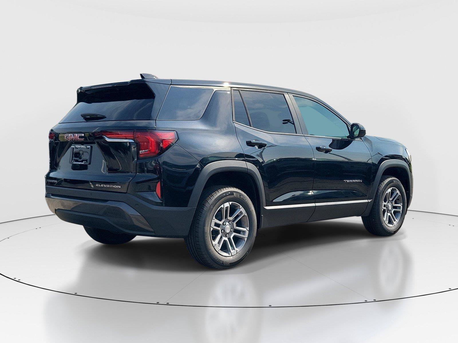 New 2027 GMC Terrain Elevation FWD image 4
