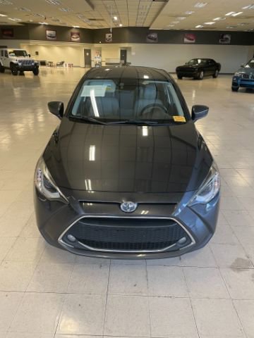 Used 2020 Toyota Yaris XLE image 5