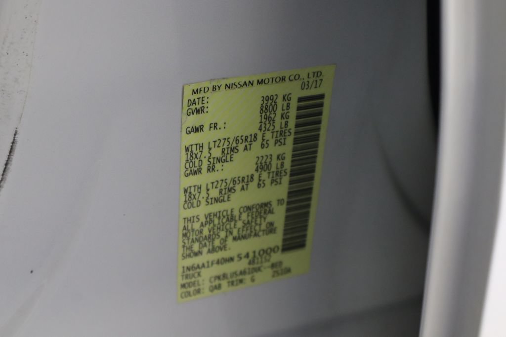 Used 2017 Nissan Titan PRO-4X AWD/4WD image 35