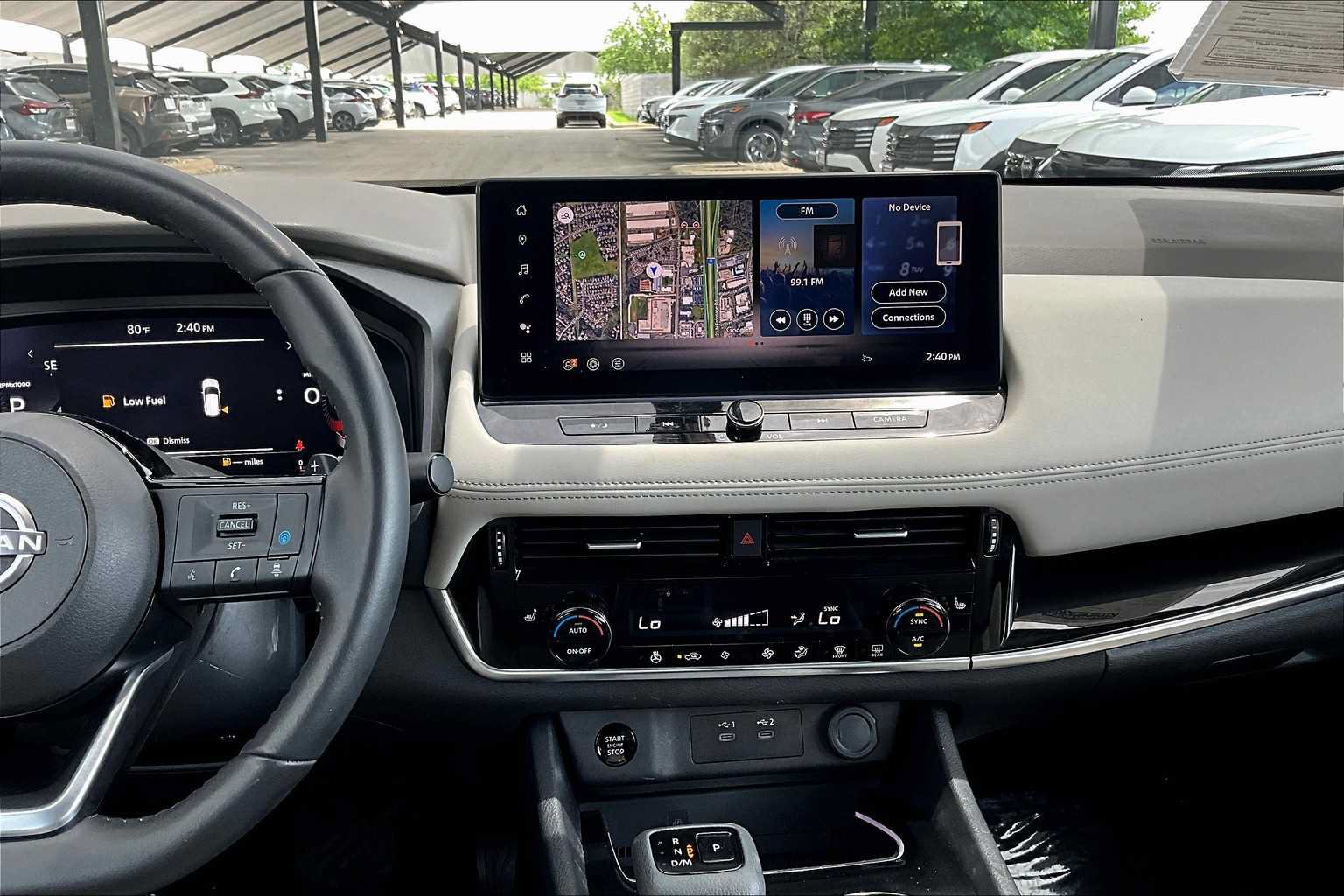 Used 2024 Nissan Rogue SL FWD image 7
