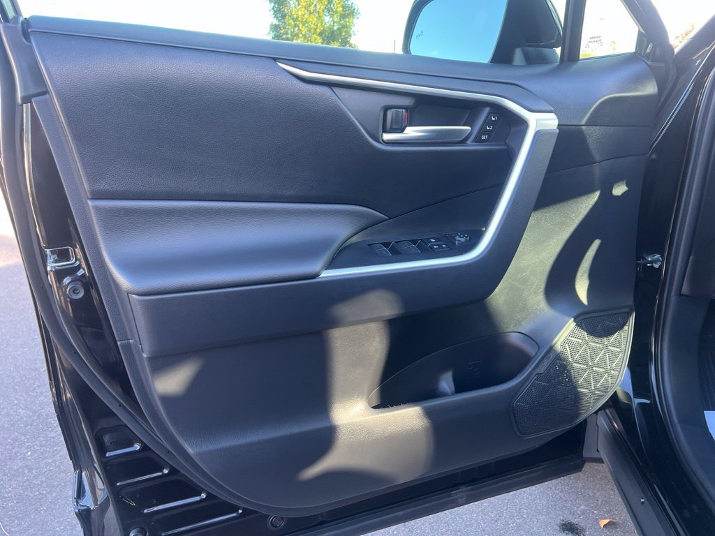 Used 2025 Toyota RAV4 XLE Premium w/ Weather Package AWD/4WD image 24