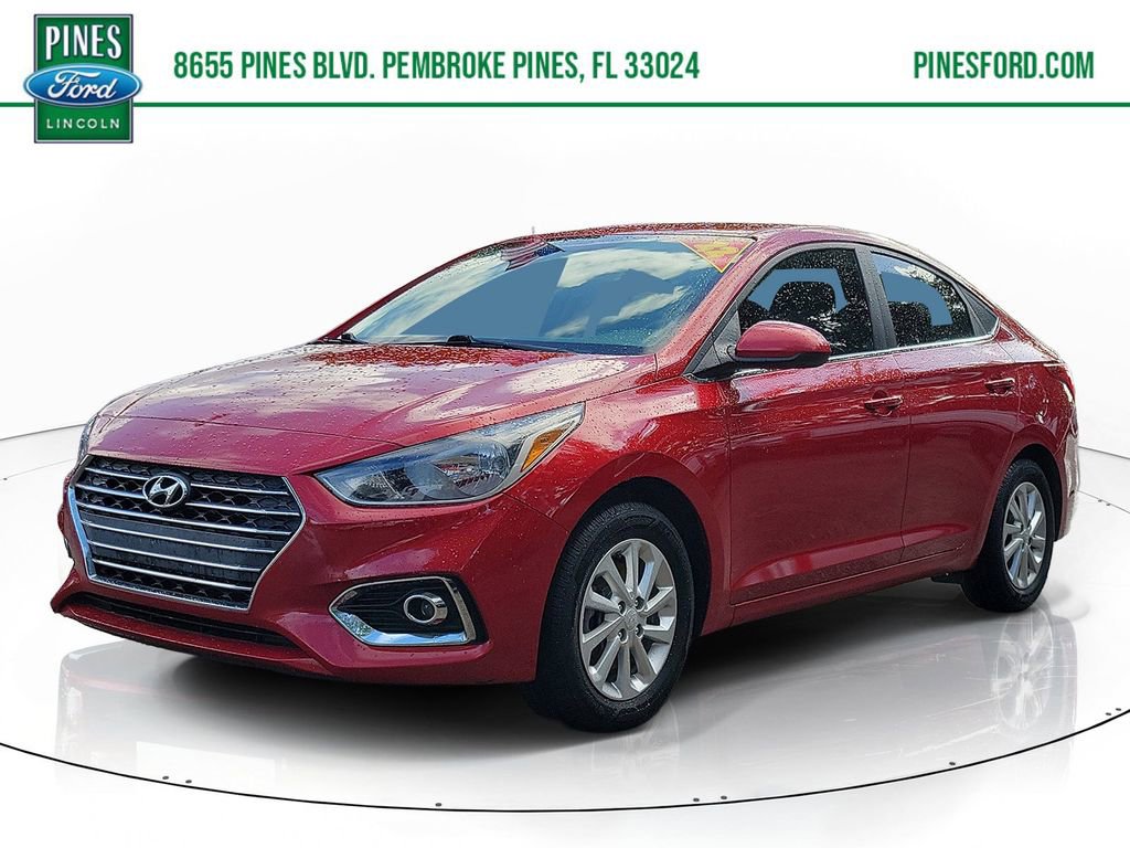 Used 2022 Hyundai Accent SEL FWD image 1