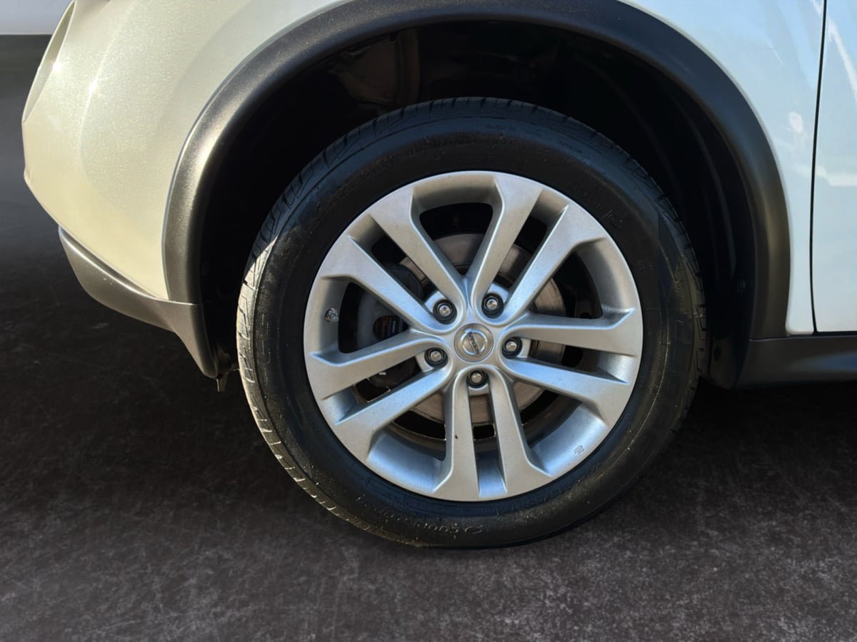 Used 2013 Nissan Juke SL AWD/4WD image 9