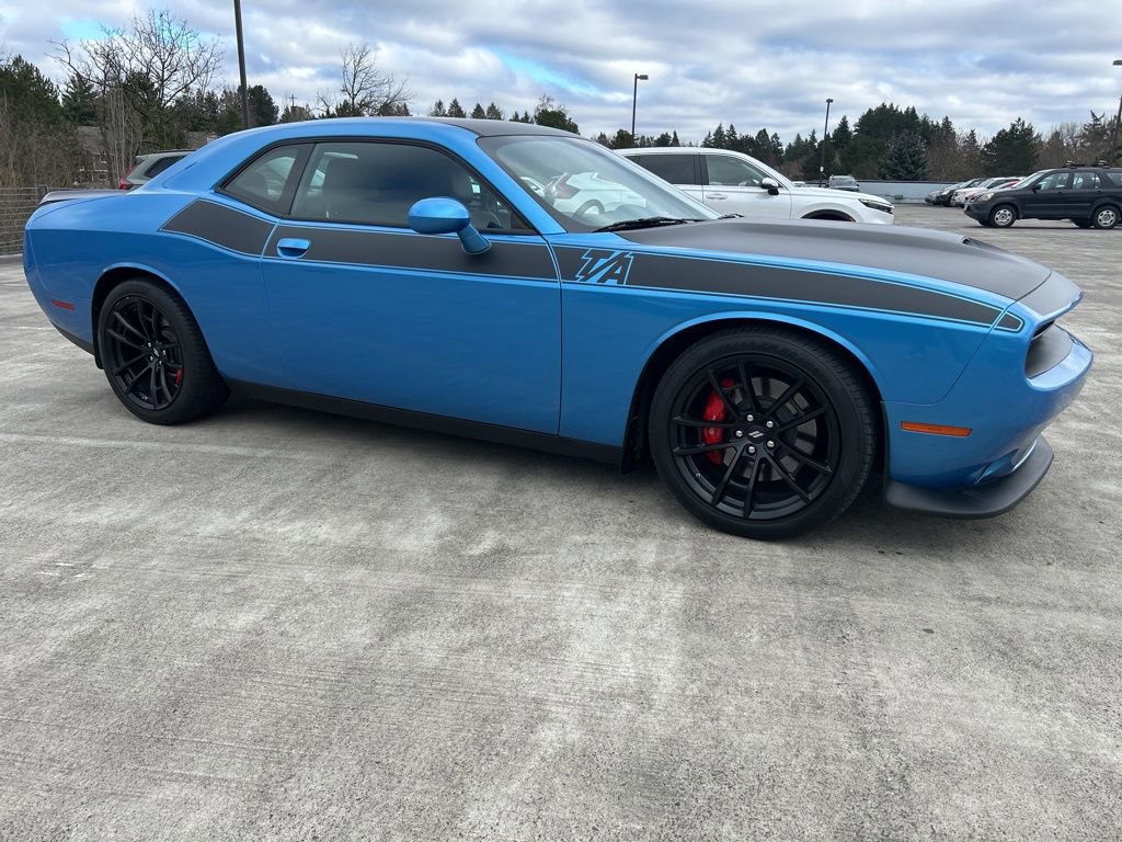 Used 2023 Dodge Challenger R/T w/ T/A Package image 5