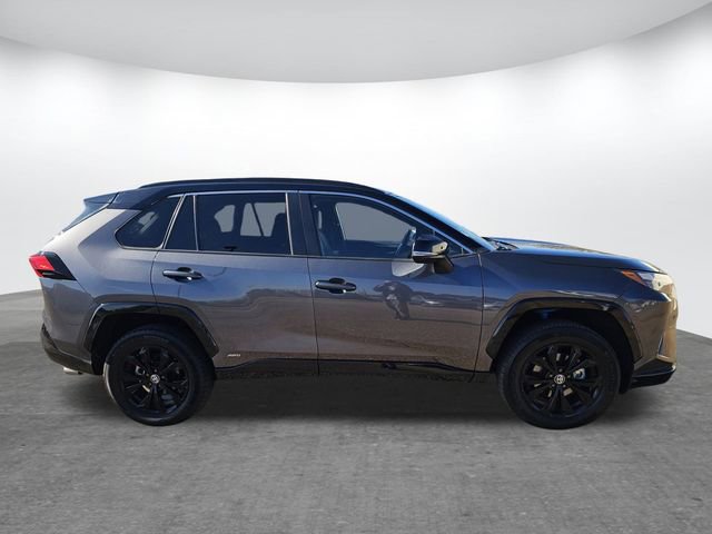 Used 2022 Toyota RAV4 XSE image 3