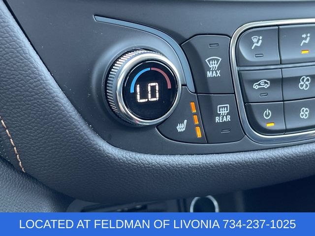 Certified 2021 Chevrolet Equinox Premier w/ LPO, Floor Liner Package FWD image 34
