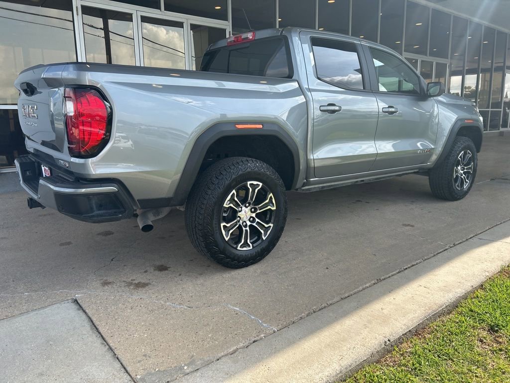 Used 2025 GMC Canyon AT4 w/ AT4 Premium Package AWD/4WD image 7