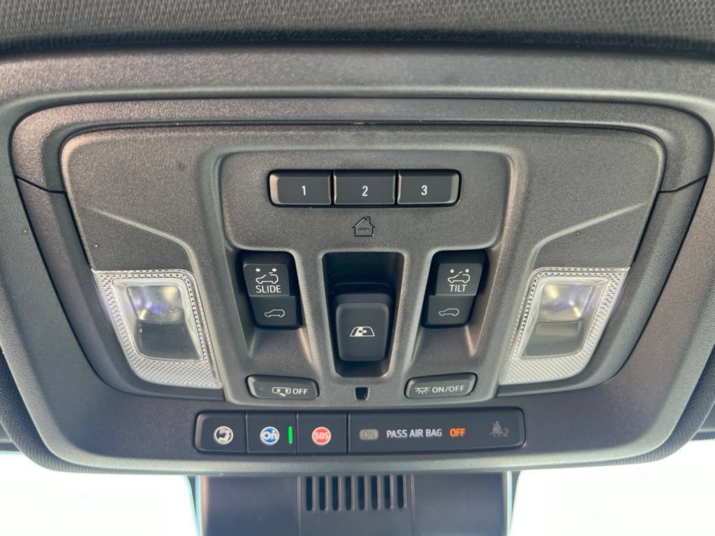 Used 2023 GMC Sierra 1500 AT4 w/ AT4 Premium Package AWD/4WD image 39