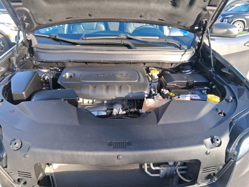 Used 2020 Jeep Cherokee Latitude Plus image 25