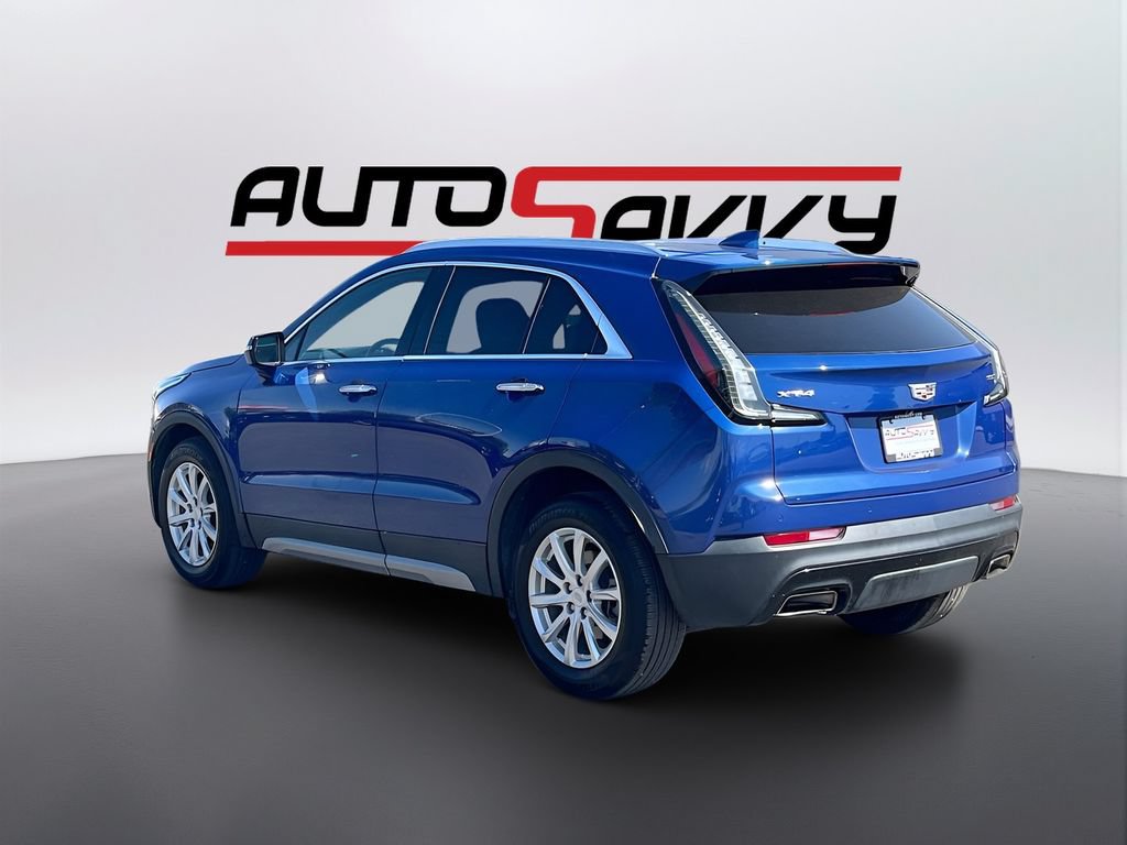 Used 2022 Cadillac XT4 Premium Luxury w/ Safety Alert Package FWD image 5