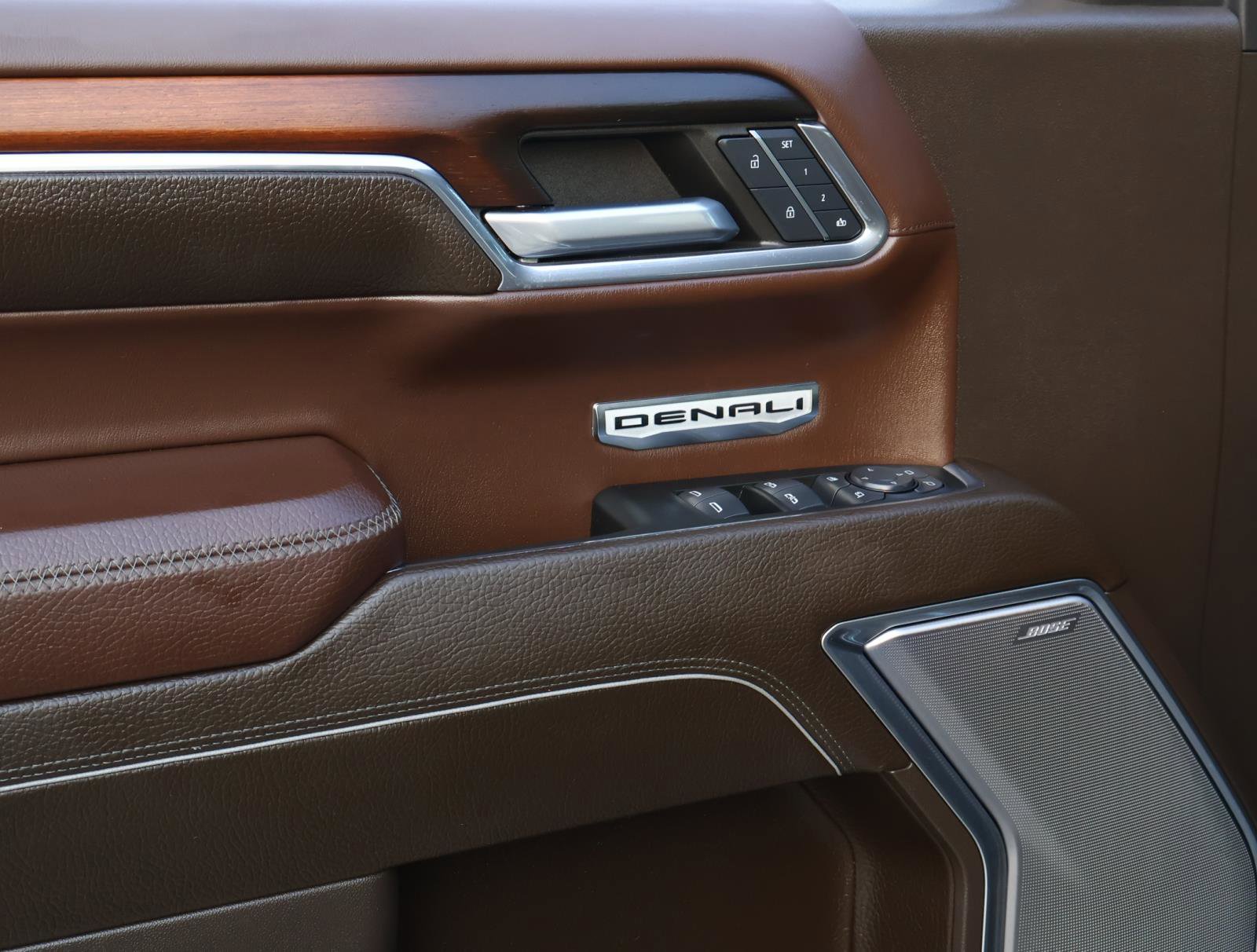 Used 2024 GMC Sierra 1500 Denali w/ Technology Package image 17