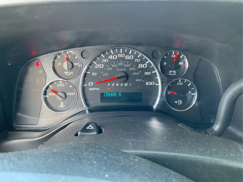 Used 2018 Chevrolet Express 2500 image 16