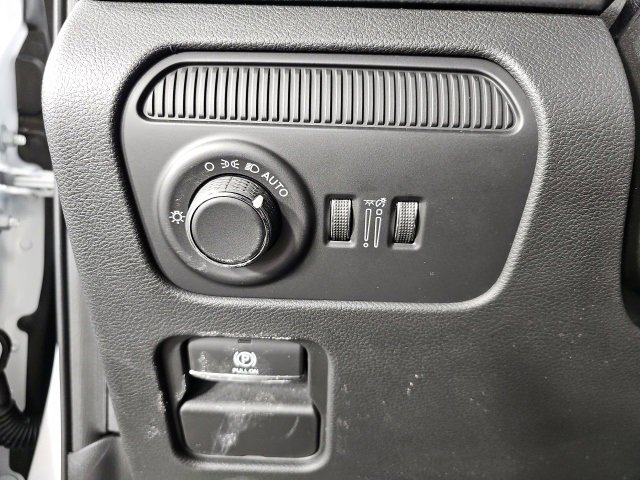 New 2026 Jeep Grand Wagoneer L Summit w/ Premium Group III image 22