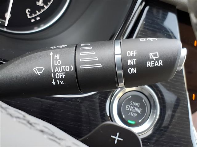 Used 2025 Cadillac XT6 Premium Luxury w/ LPO, Floor Liner Package image 35