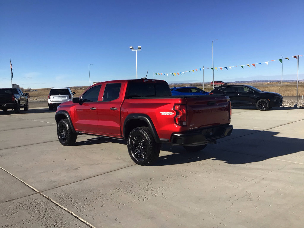 Used 2024 Chevrolet Colorado Trail Boss w/ Advanced Trailering Package image 3