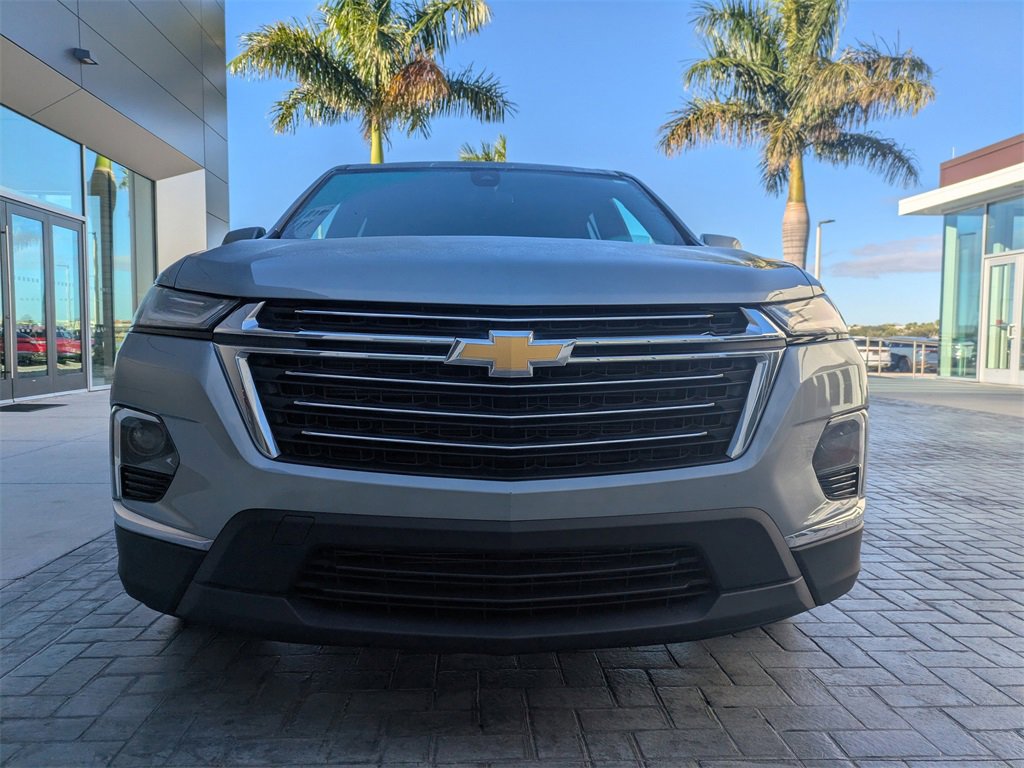 Used 2023 Chevrolet Traverse LT image 9