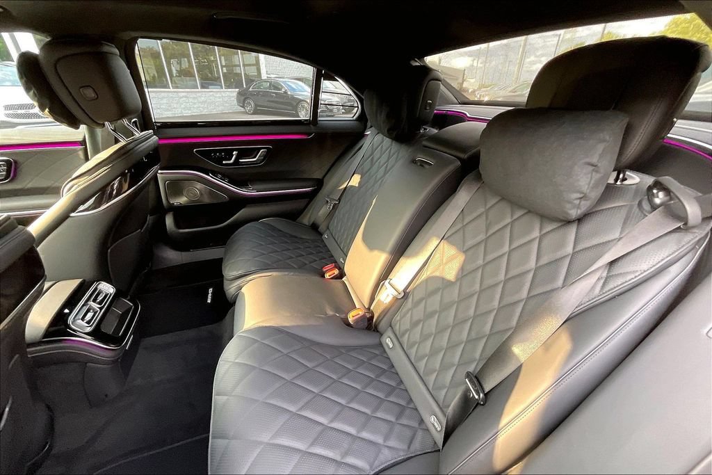 New 2026 Mercedes-Benz S 580 4MATIC Sedan image 10