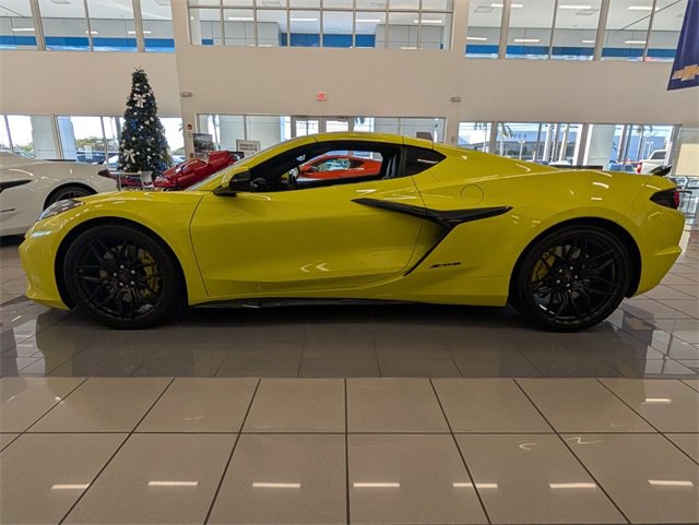 Used 2023 Chevrolet Corvette Z06 w/ Stealth Interior Trim Package image 4